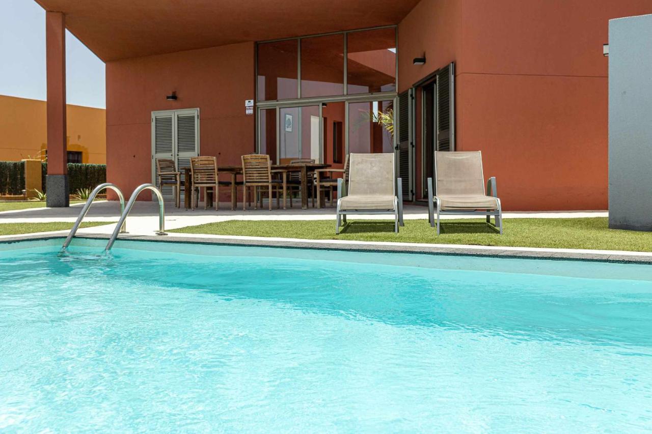 Villa Vulcano By Calima Villas คอสตา เด อันตีกัว ภายนอก รูปภาพ