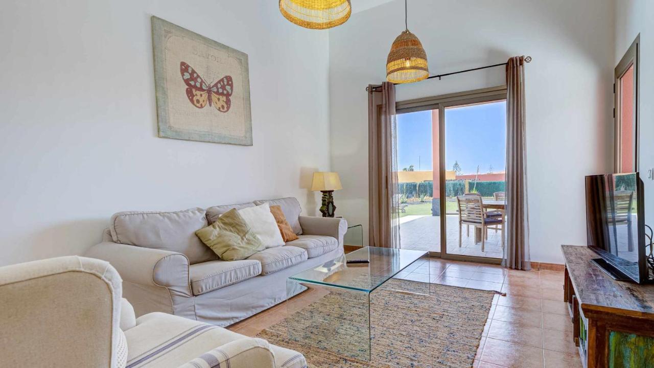 Villa Vulcano By Calima Villas คอสตา เด อันตีกัว ภายนอก รูปภาพ
